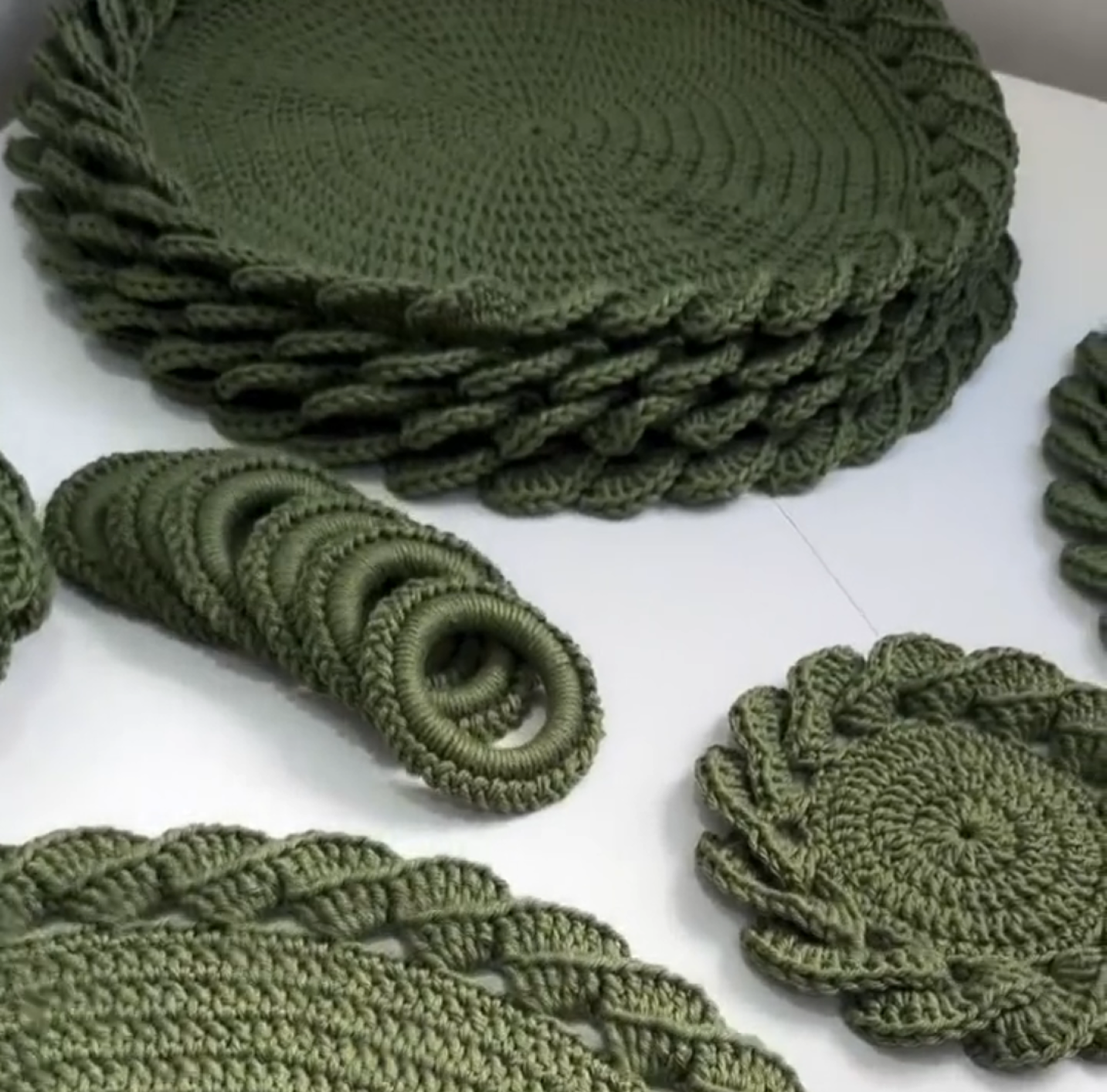 Jogo Americano Trança em Crochê - Kit Artesanal para Mesa Posta