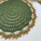 Americano de Crochê – Detalhe Bicolor e Acabamento Dourado